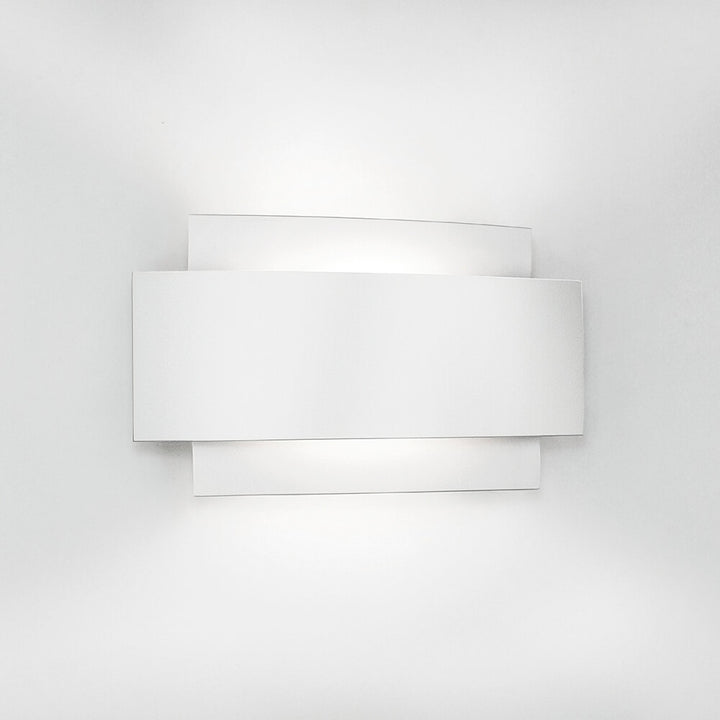 ARANDELA COURBE NEW LINE 1 PCI LED 6W 2700K 127V 216X122X48MM BRANCO TOTAL